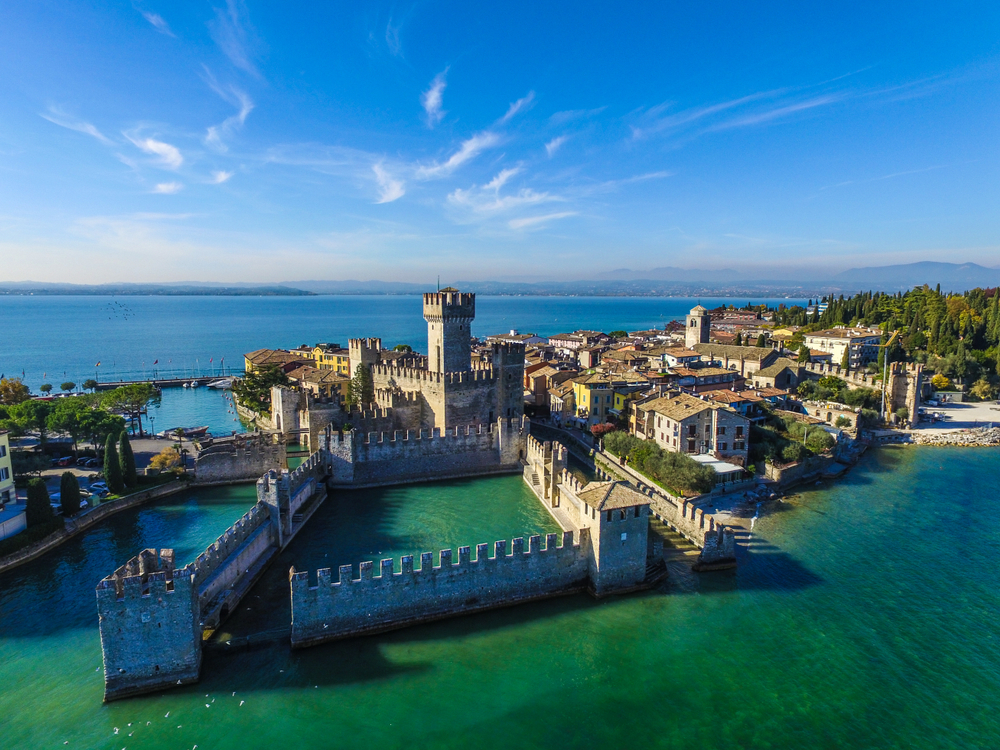 Tour dei castelli del Lago di Garda | Tour of Garda Lake Castles